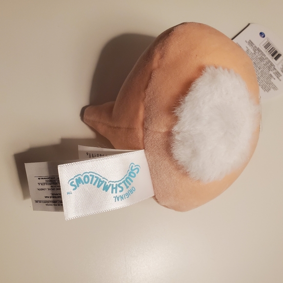 Squishmallows, Quinn the Kangaroo, 3.5 clip-on - Picture 6 of 12